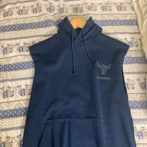 Project rock cut off hoodie